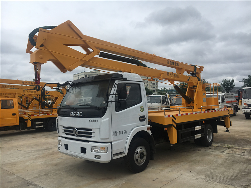 東風多利卡18米高空作業車